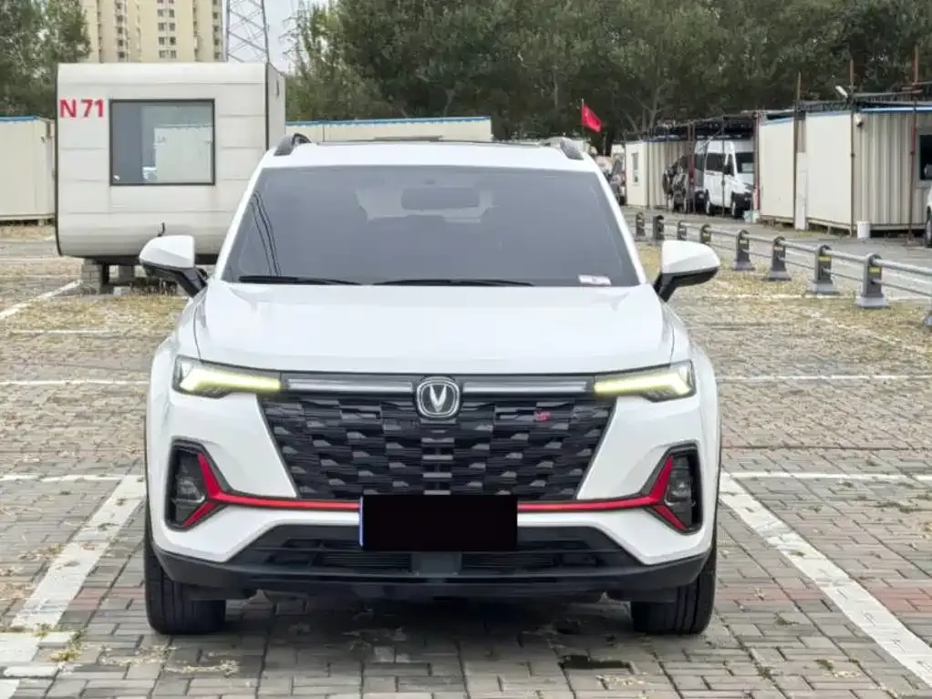 Changan CS35PLUS — фото 3