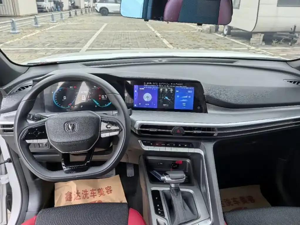 Changan CS35PLUS — фото 10