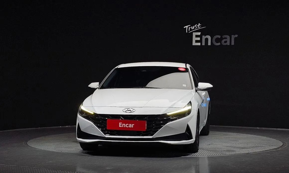 Hyundai AVANTE — фото 4