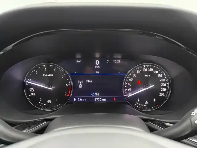 Buick Envision Plus — фото 4