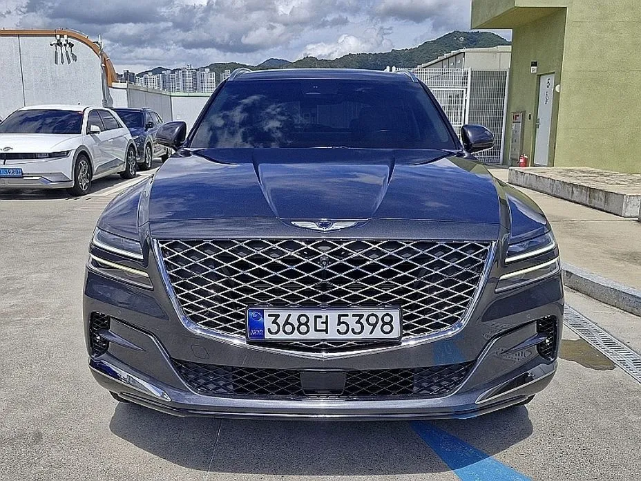 Genesis GV80 — фото 1
