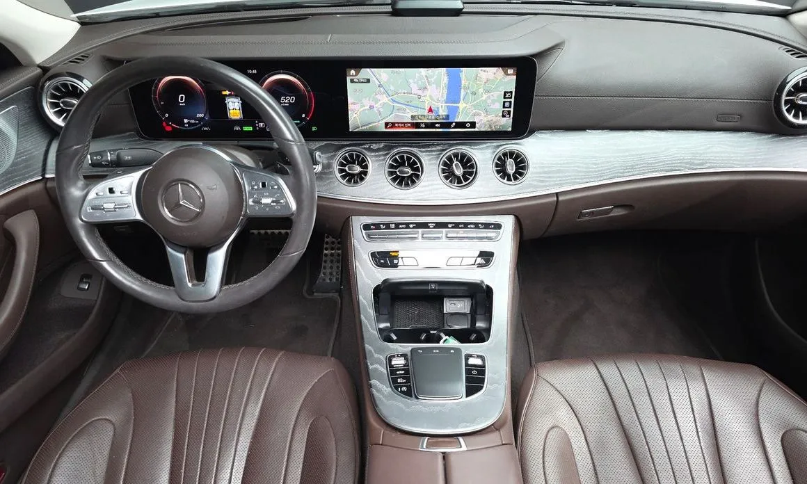 Mercedes-Benz CLS-Class — фото 10