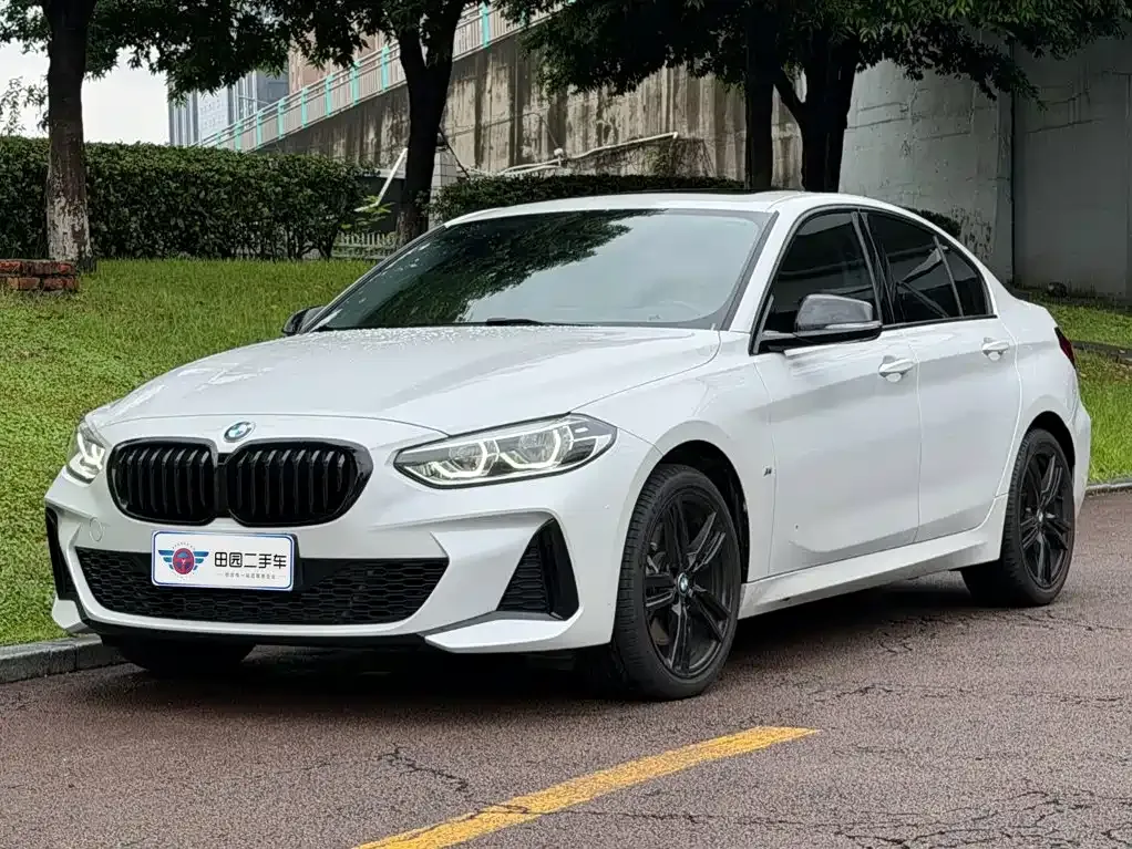 BMW 1 Series — фото 1