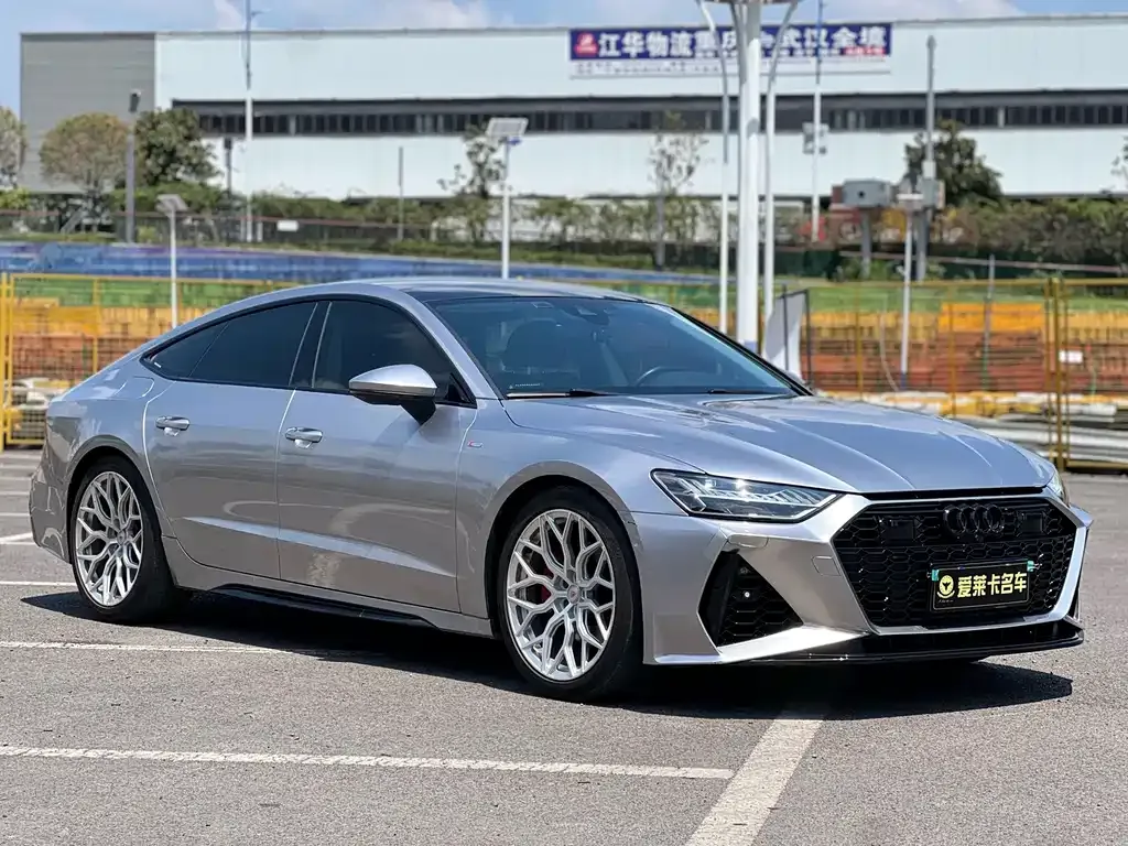 Audi A7 — фото 10