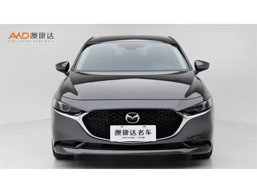 Mazda 3 Axela — фото 10