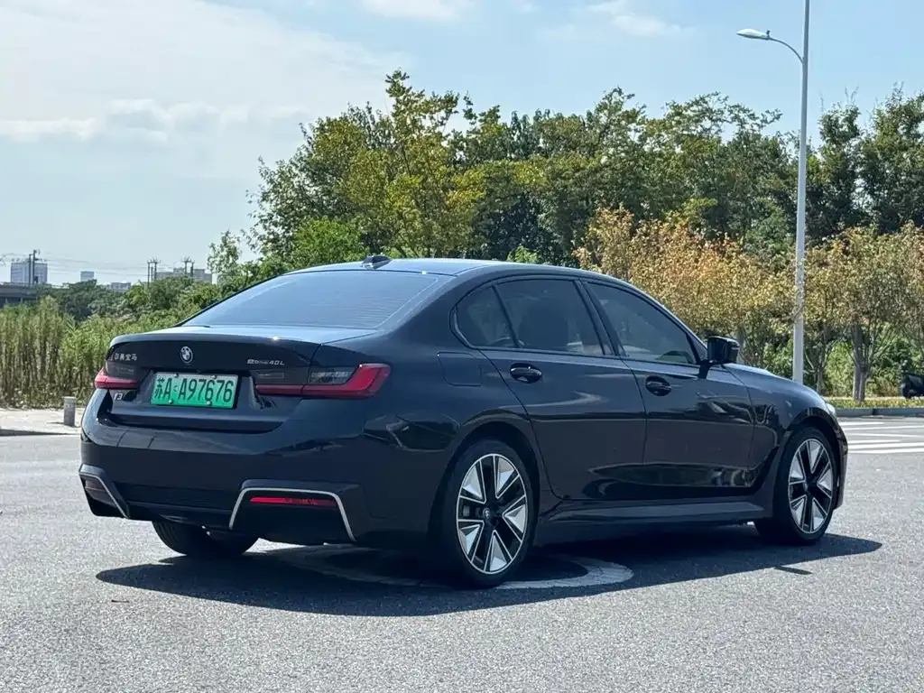 BMW i3 — фото 9