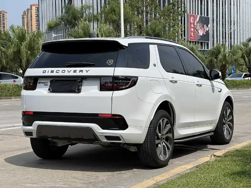 Land Rover Discovery Sport — фото 4