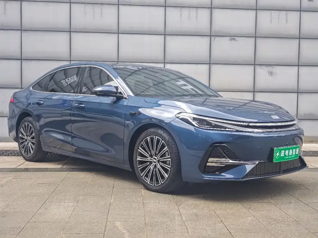Geely Galaxy A7 EM — фото 8