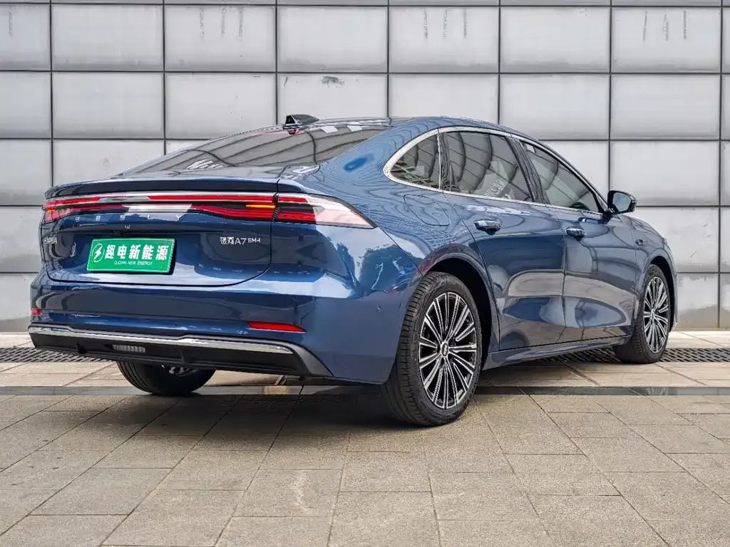Geely Galaxy A7 EM — фото 7