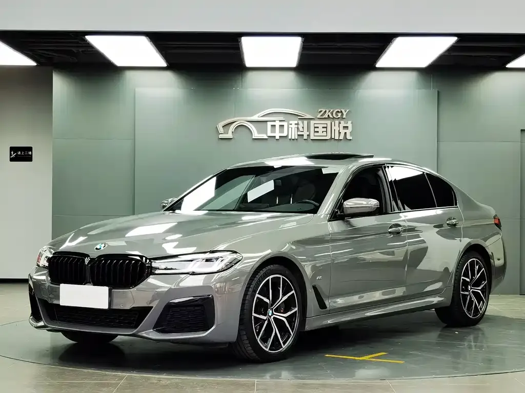 BMW 5 Series (Import) — фото 1