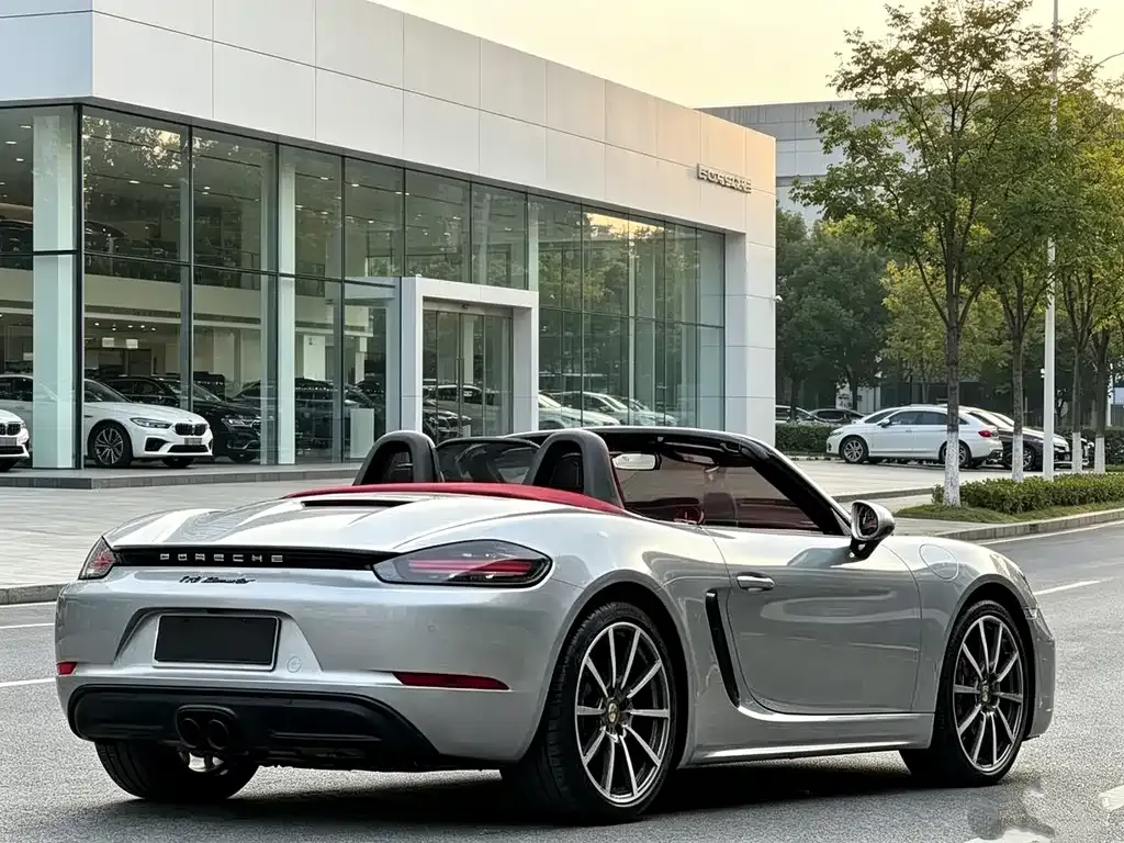 Porsche 718 — фото 10