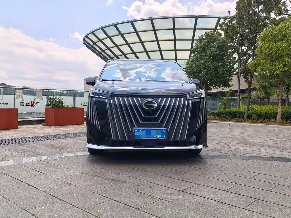 GAC Motor Trumpchi M8 — фото 8
