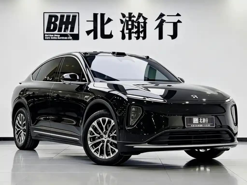 NIO EC6 — фото 10
