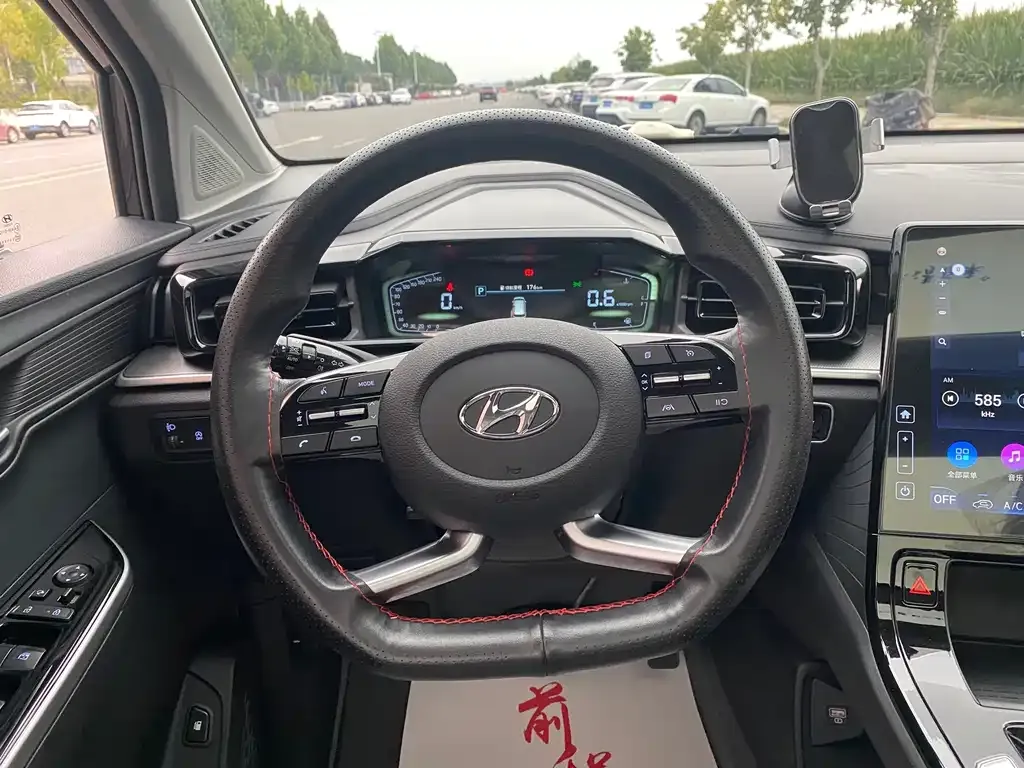 Hyundai Custo — фото 2