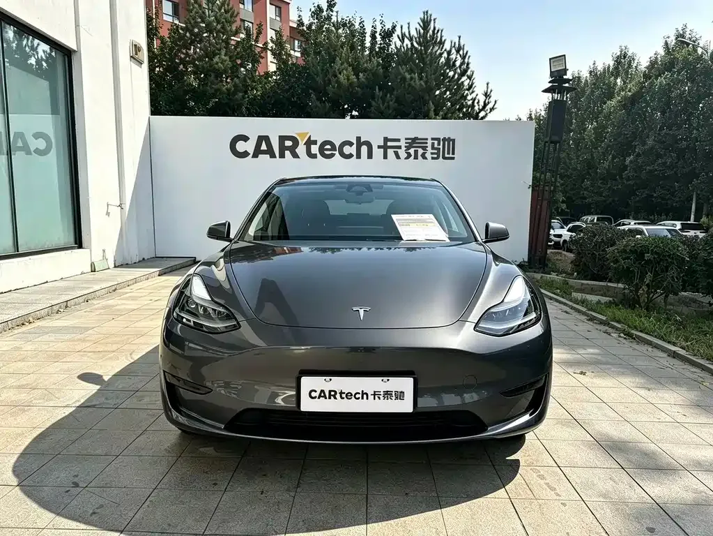 Tesla Model Y — фото 7