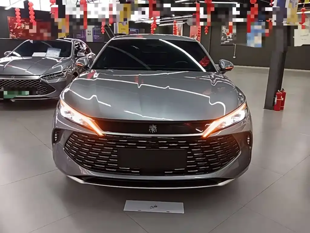 BYD Qin L — фото 10