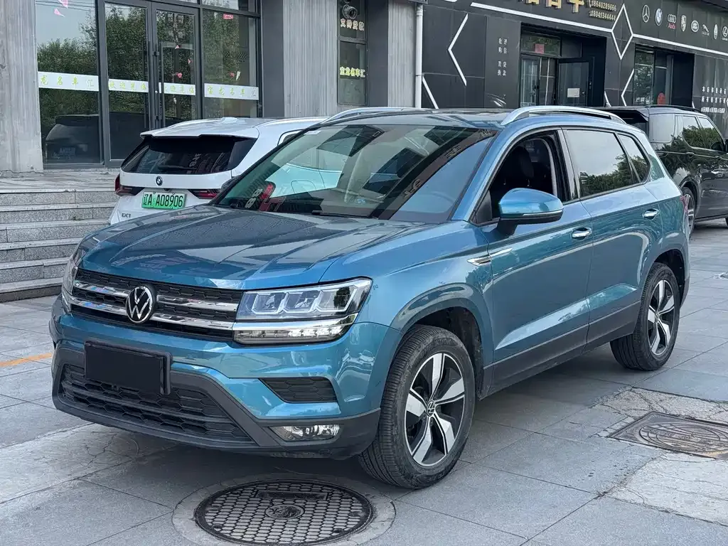 Volkswagen Tharu — фото 1
