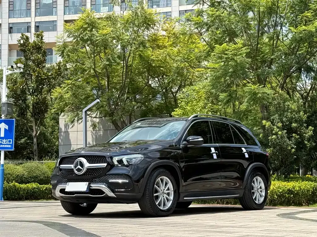 Mercedes-Benz GLE (Import) — фото 1