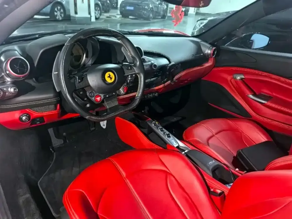 Ferrari F8 — фото 5