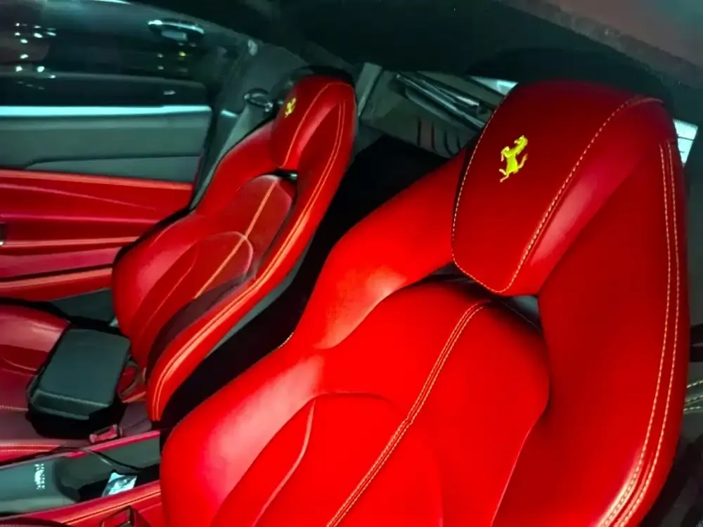 Ferrari F8 — фото 7