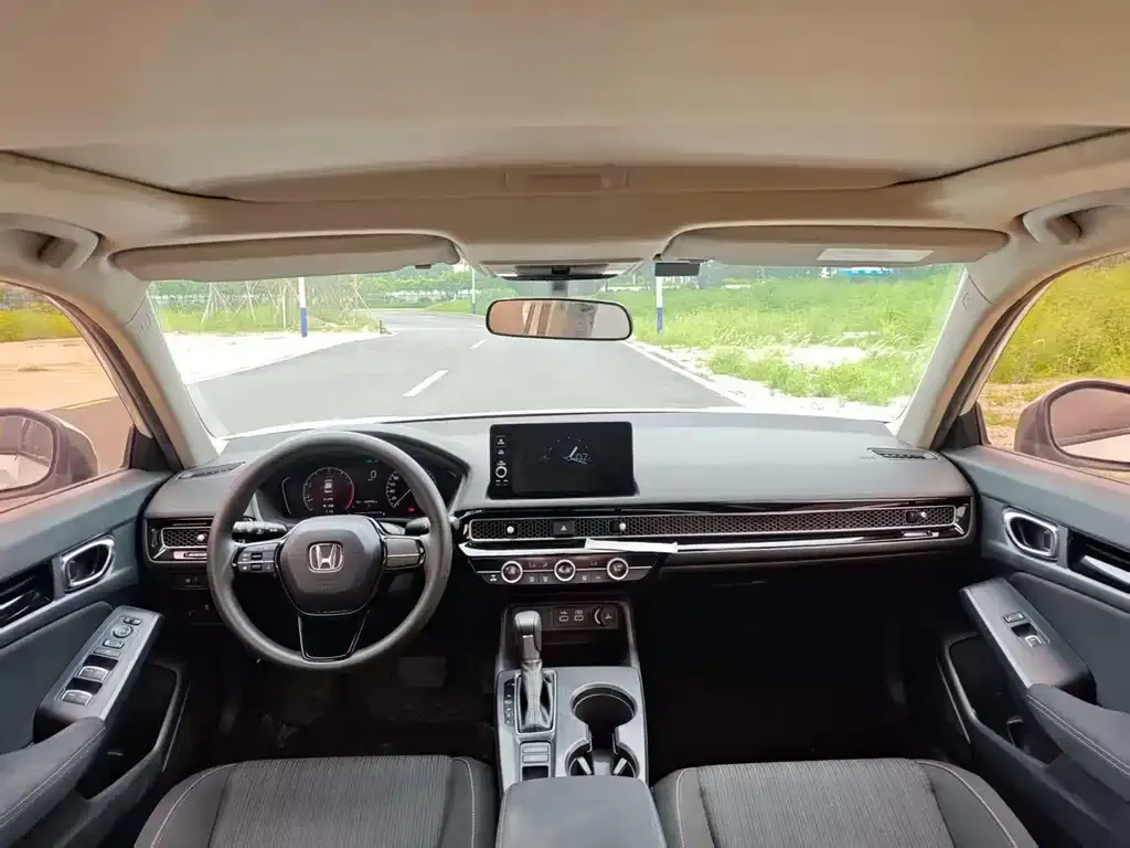 Honda Civic — фото 7