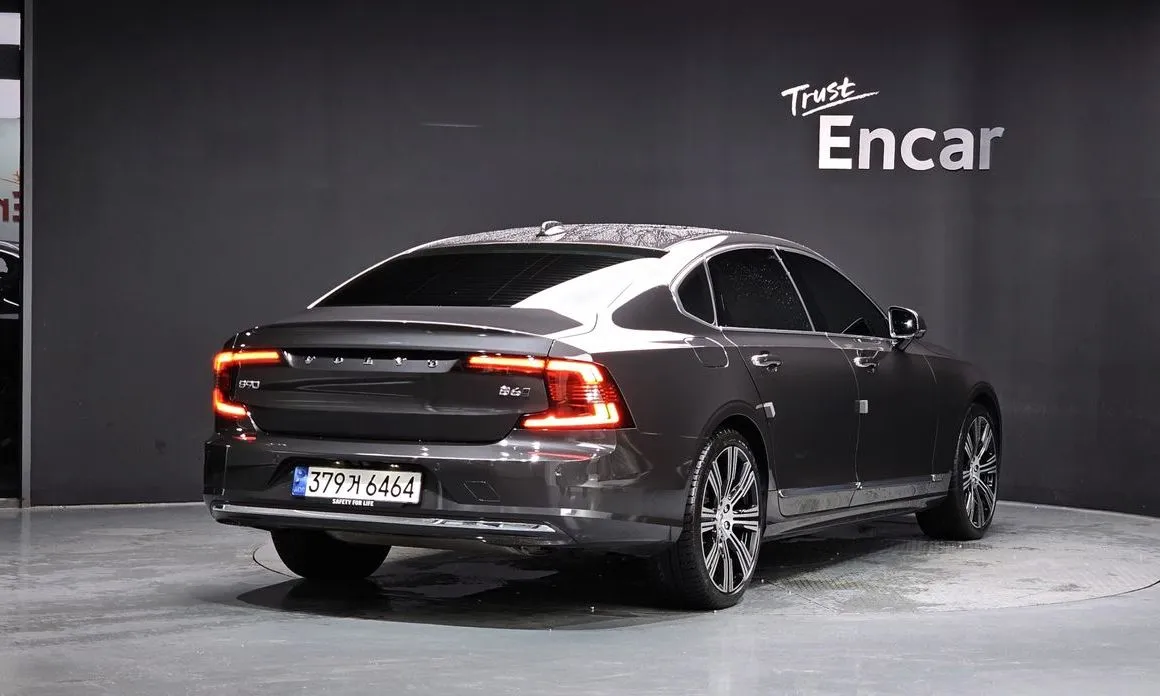 Volvo S90 — фото 5