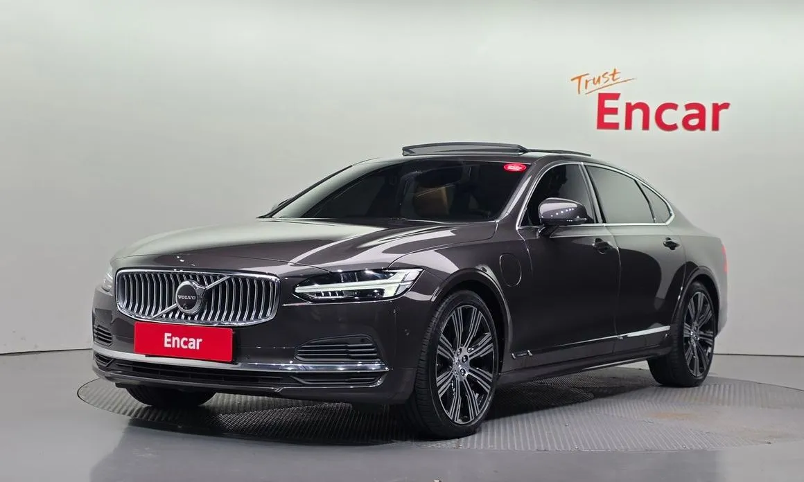 Volvo S90 — фото 1