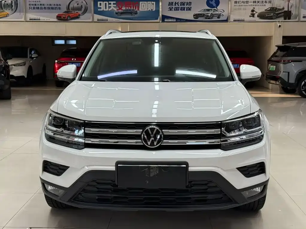 Volkswagen Tharu — фото 5