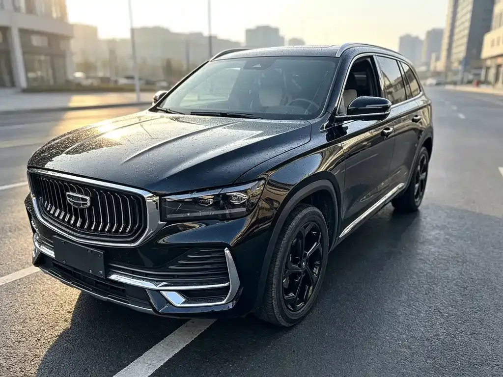 Geely Xingyue L — фото 1