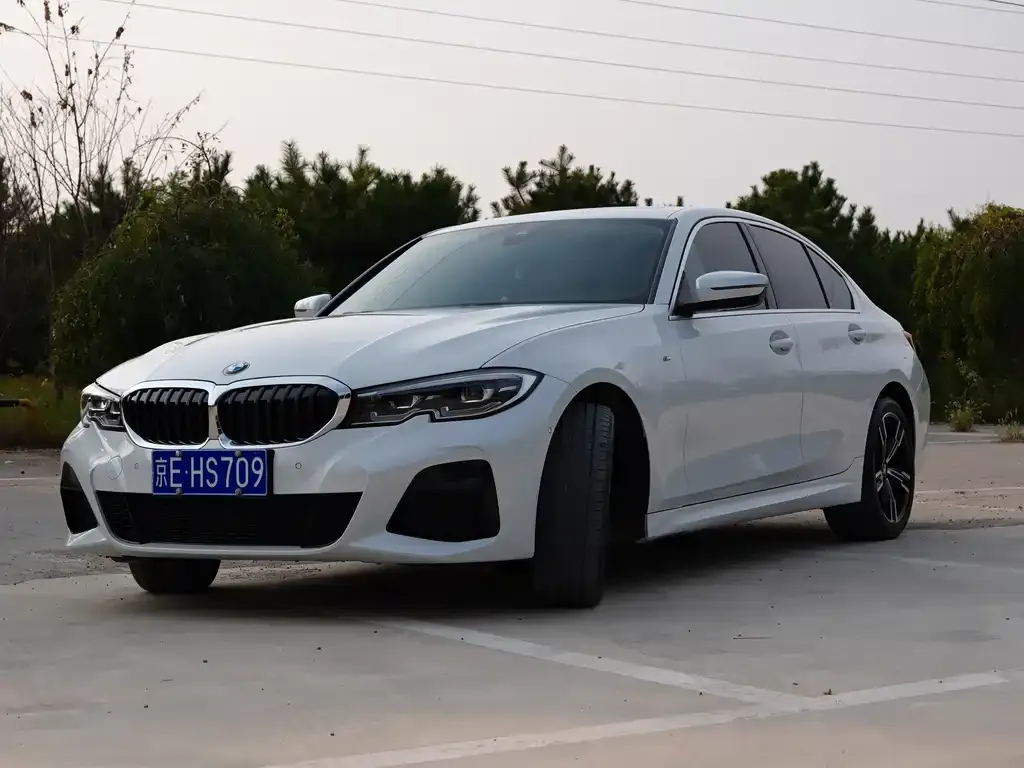 BMW 3 Series — фото 1