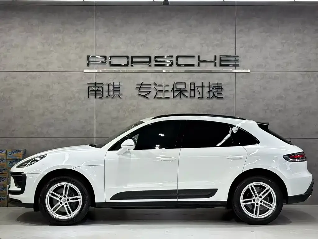 Porsche Macan — фото 5