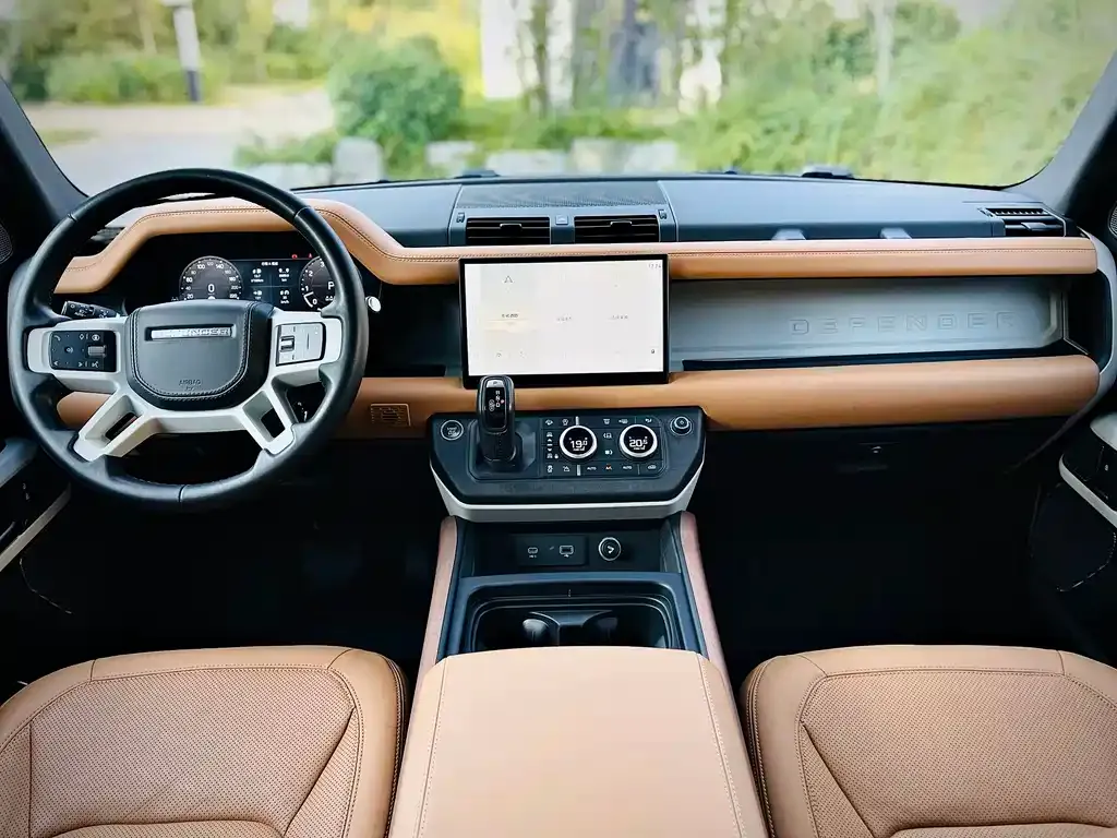 Land Rover Defender — фото 4