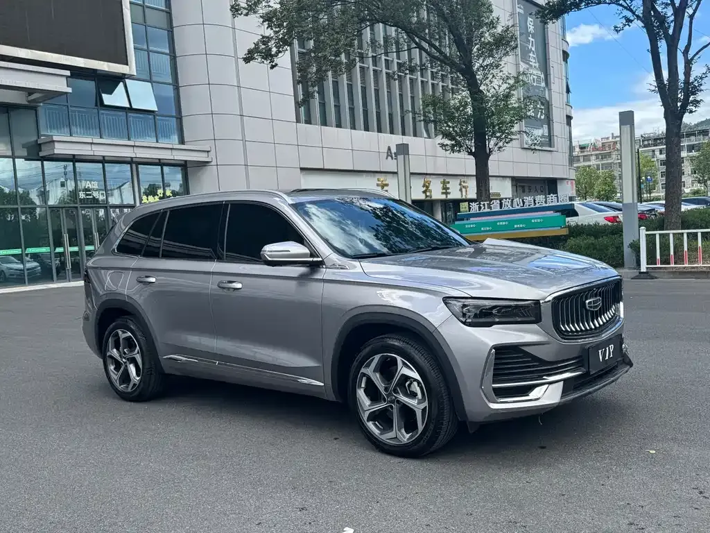 Geely Xingyue L — фото 8