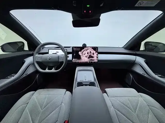 NIO ET5T — фото 6