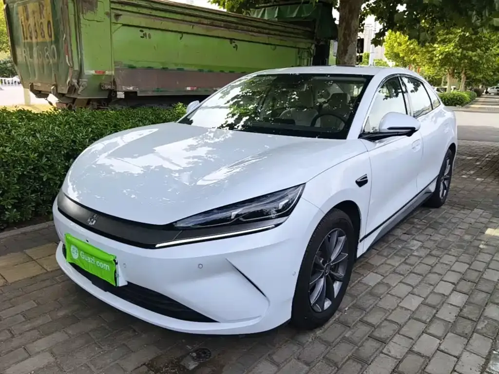 BYD Qin L — фото 2