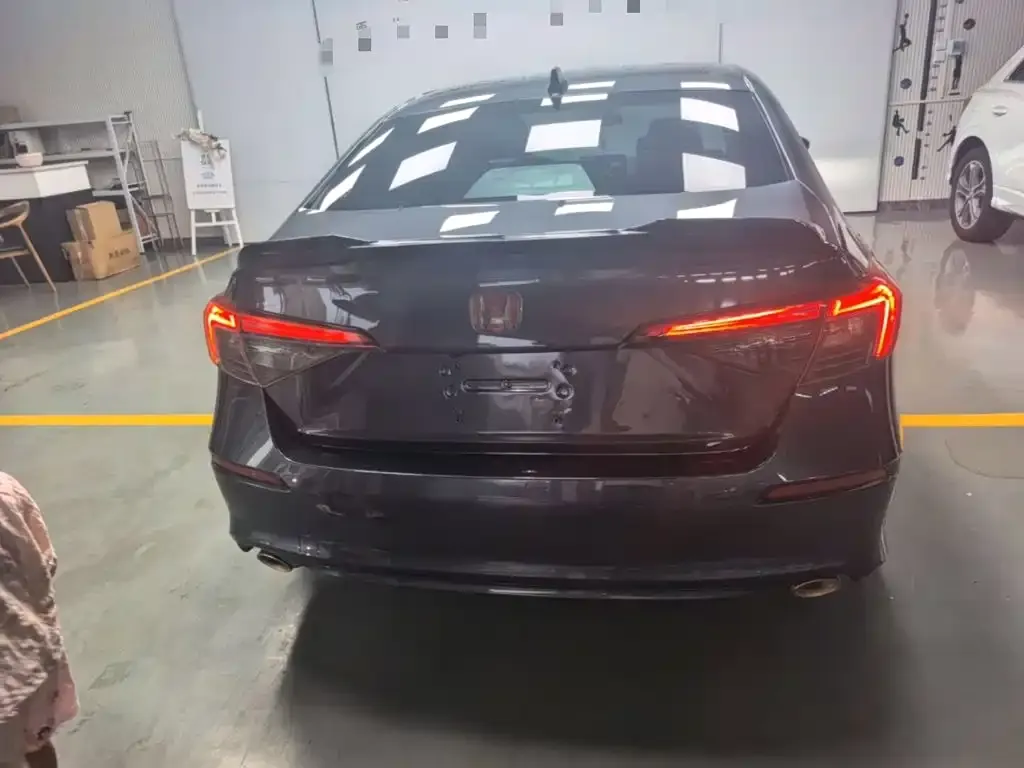 Honda Civic — фото 6