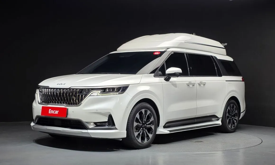 Kia Carnival — фото 1