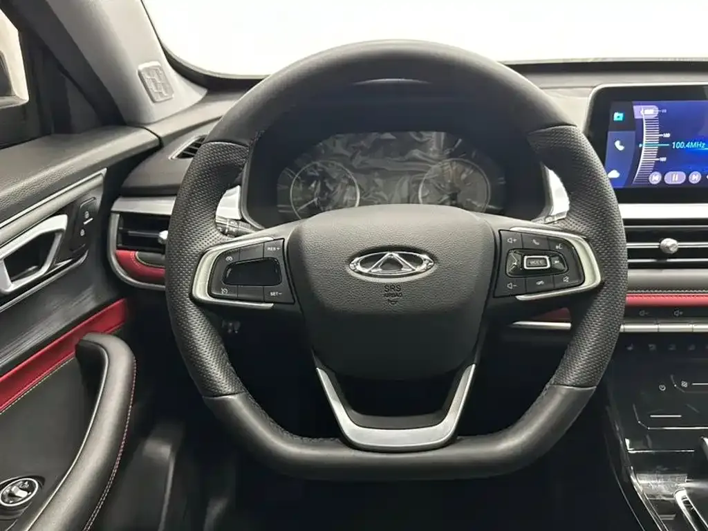 Chery Tiggo 7 — фото 10