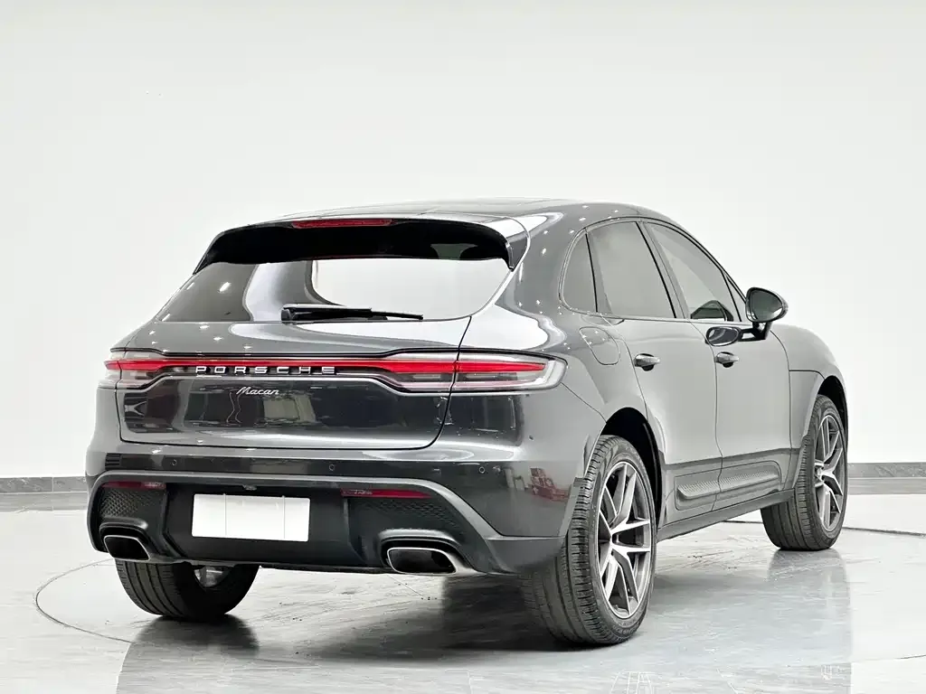 Porsche Macan — фото 9