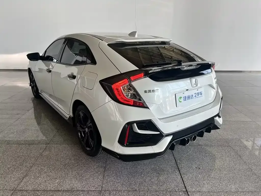 Honda Civic — фото 8