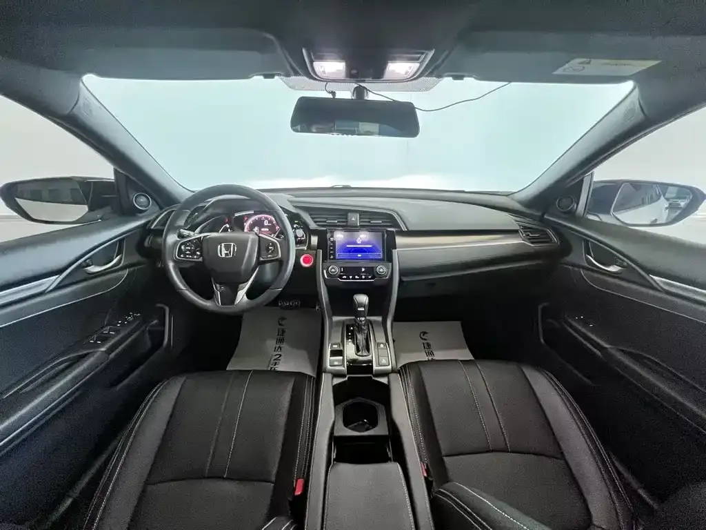 Honda Civic — фото 5