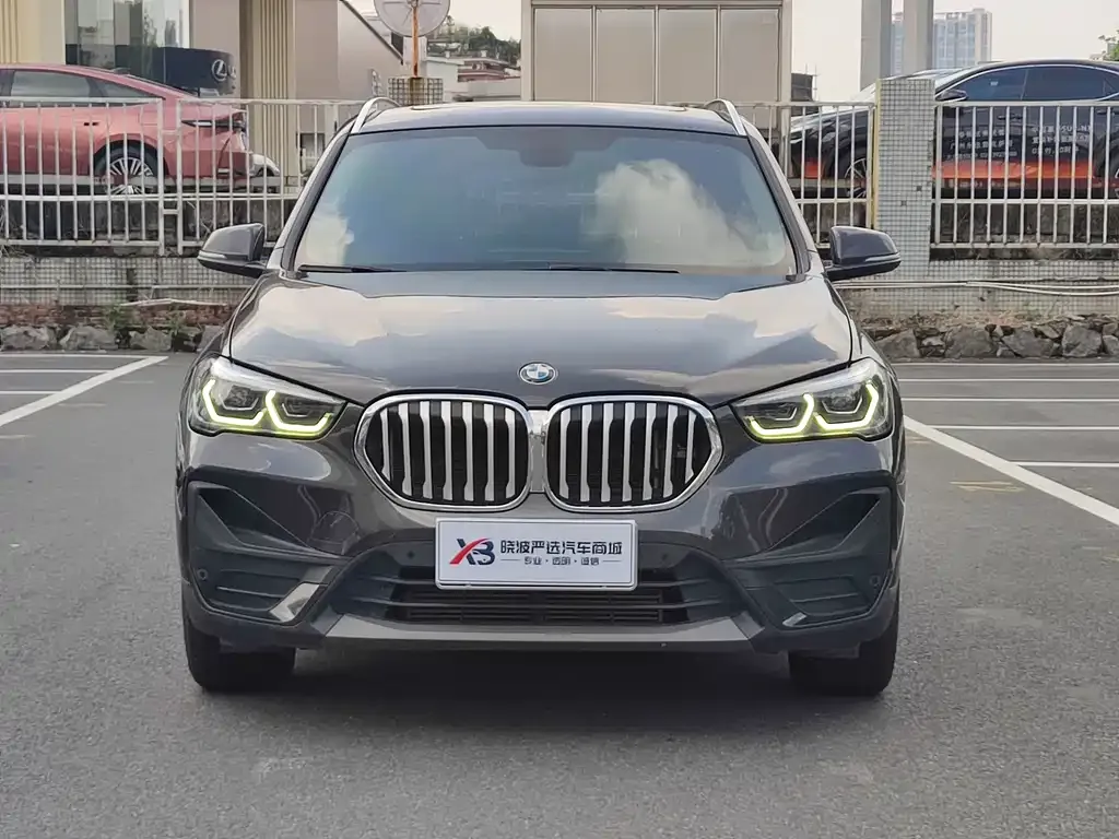 BMW X1 — фото 2