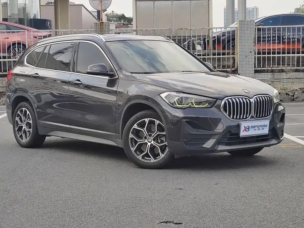 BMW X1 — фото 3