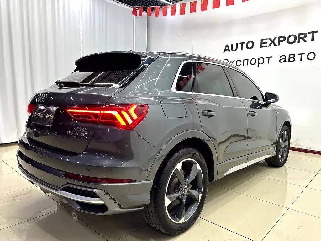 Audi Q3 — фото 3