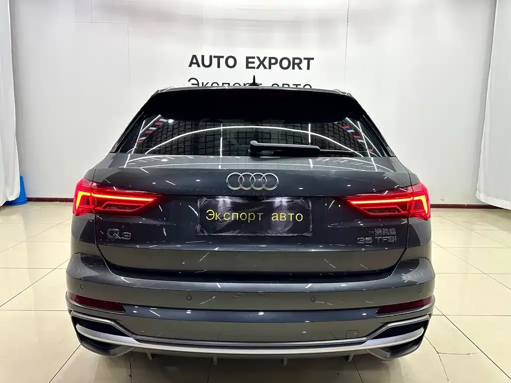 Audi Q3 — фото 10