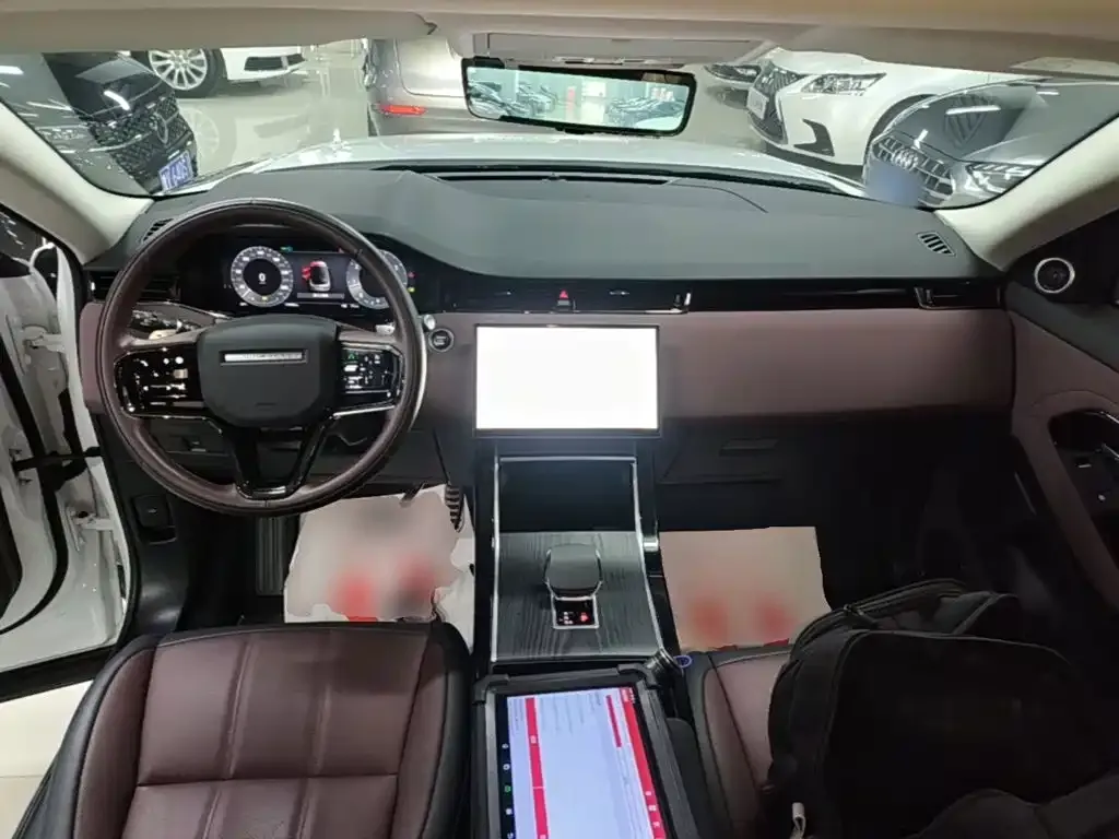 Land Rover Evoque — фото 9