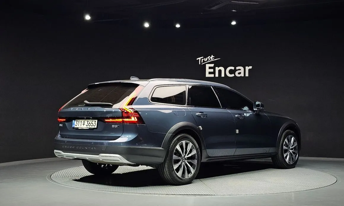 Volvo V90 — фото 4