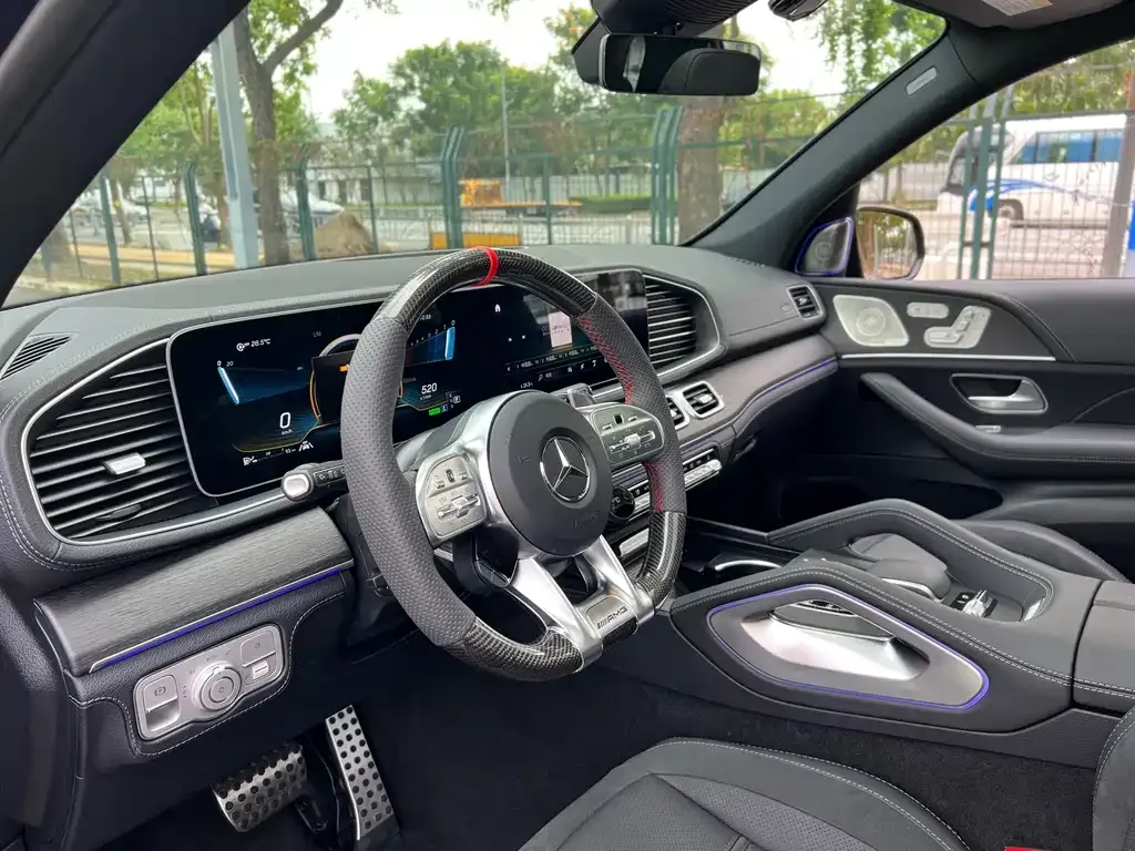 Mercedes-Benz GLE AMG — фото 10
