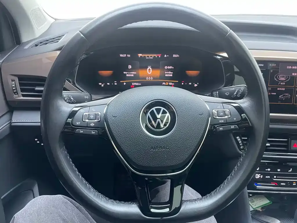 Volkswagen Tharu — фото 10