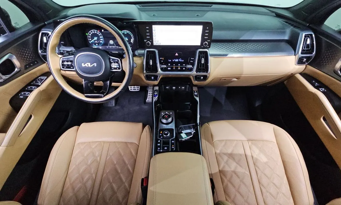 Kia Sorento — фото 9